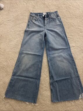 Closed Light Blue Wide-Leg Denim Jeans